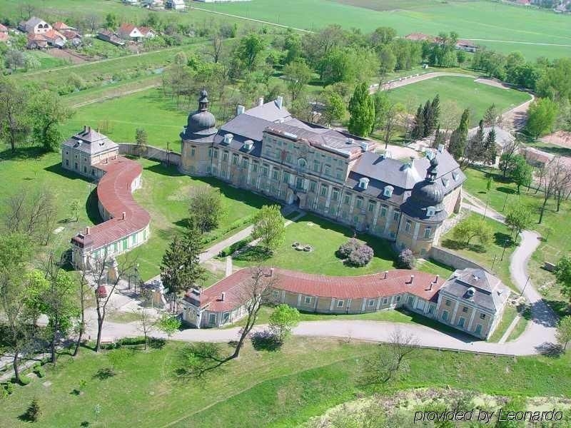 Levay Villa Hotel0