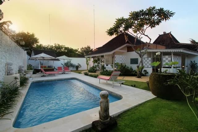 VILLA THREE BEDROOMS WITH PRIVATE POOL