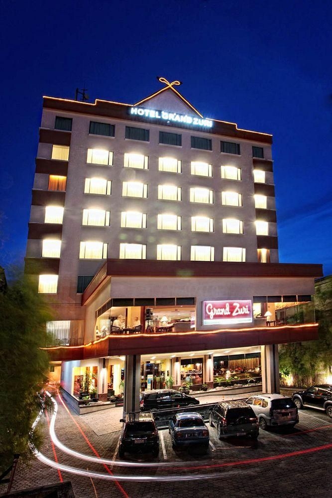 แกรนด์ ซูริ ดูไม โฮเทล (Grand Zuri Dumai Hotel)1