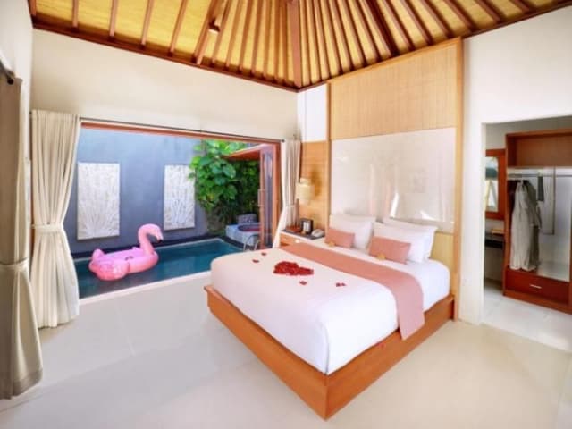 VILLA POOL VIEW ONE BEDROOM