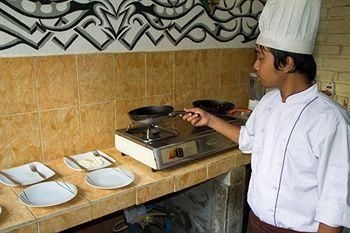Dana Guesthouse Bali0
