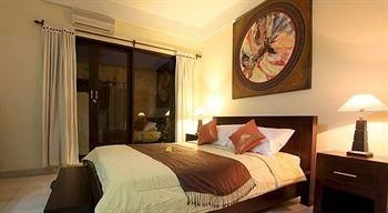 เซอยามาสวิลลา (Surya Mas Villa)4