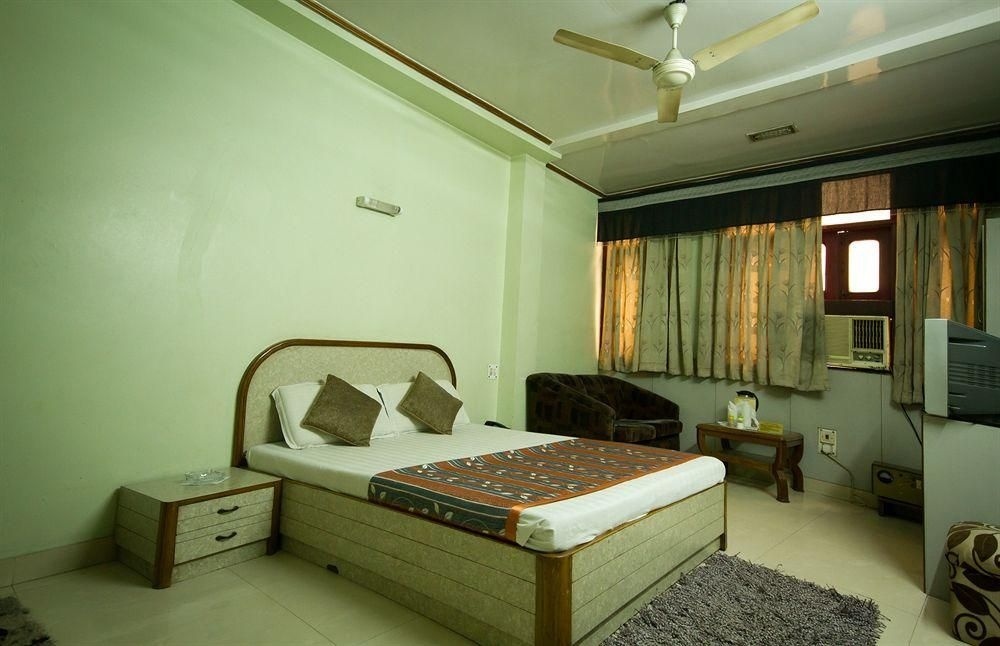 Hotel Woodland Deluxe2