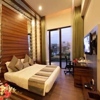Oodles Hotel Chhattarpur South Delhi3