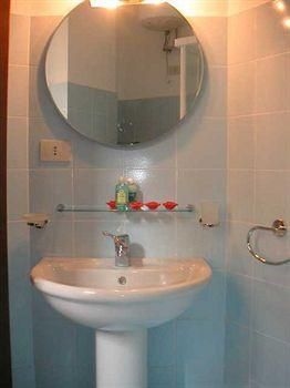 บี แอนด์ บี ซานต์ อากอสติโน (B & B Sant Agostino)3