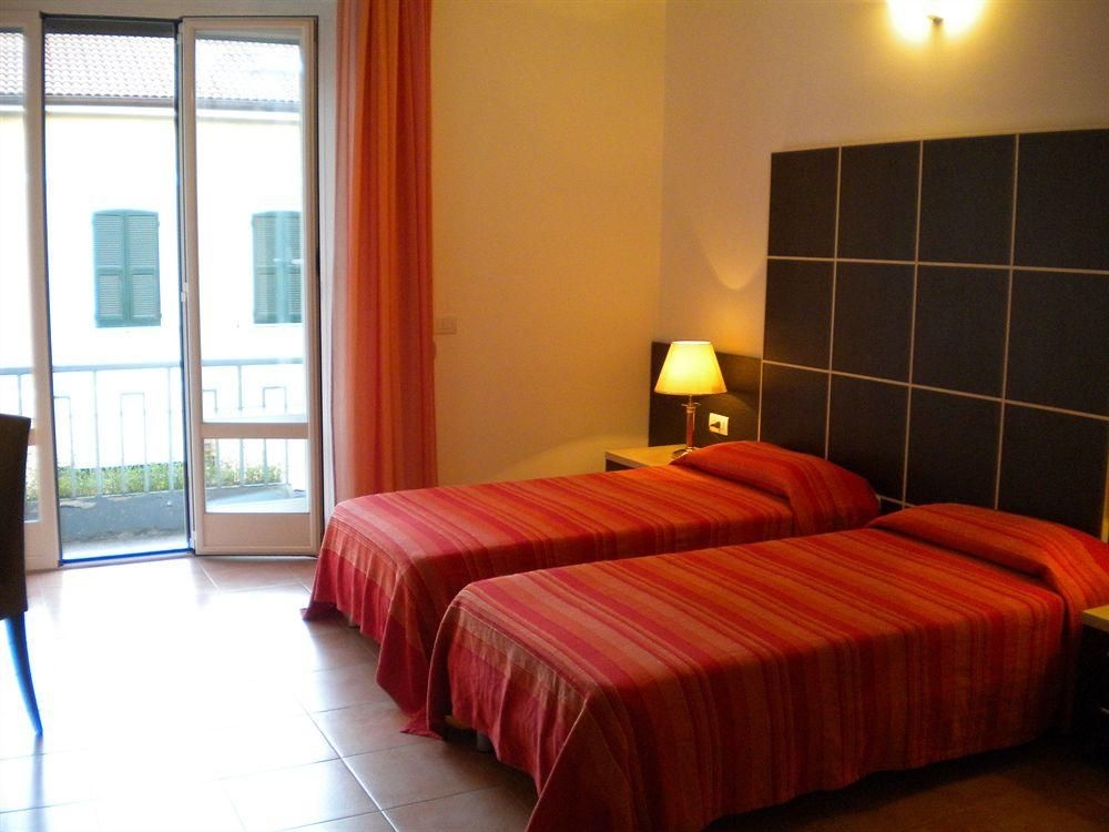 Hotel Ferrari1