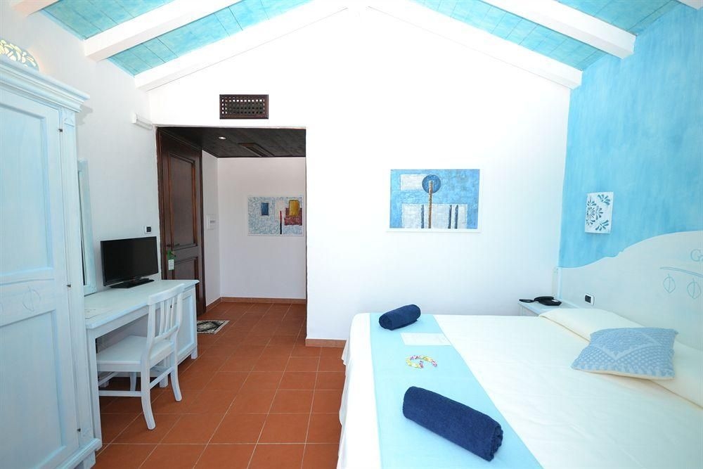 Galanias Hotel & Retreat1