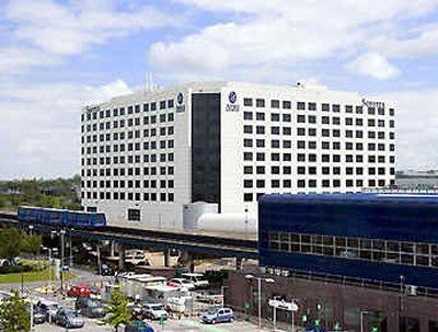 โซฟิเทลลอนดอนแกทวิคโฮเต็ล (Sofitel London Gatwick Hotel)0