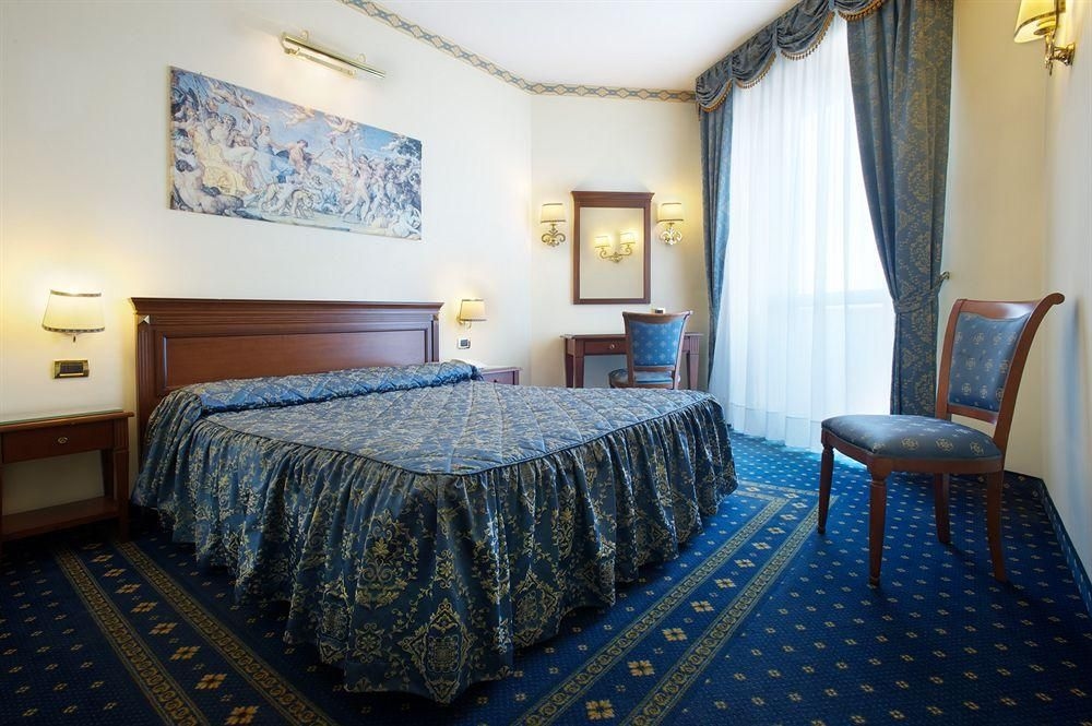 Panoramic Hotel Plaza0