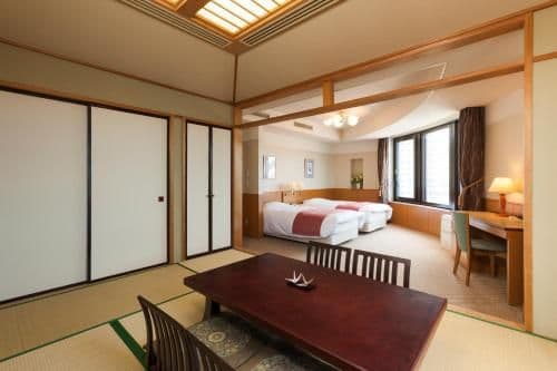 Suite Room with Tatami Area - Canal View - Non-Smoking