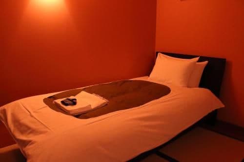 Standard Single Room with Shared Bathroom