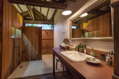 Suite Lodge 1 bedroom - Free Airport Pickup + Minibar
