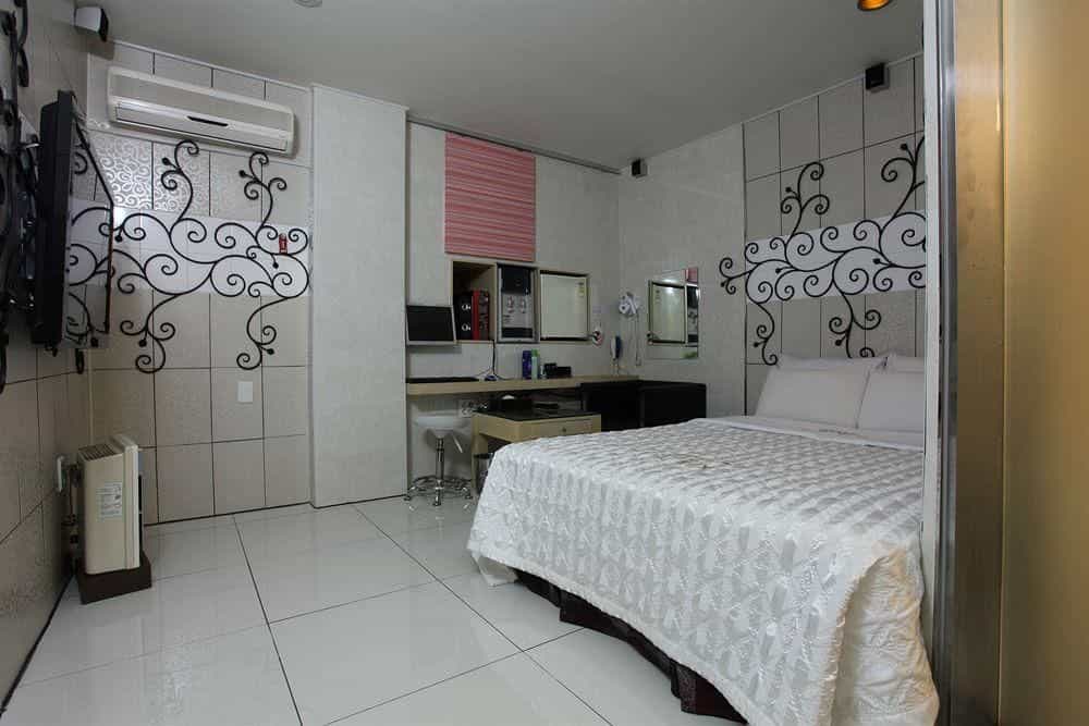 Plex Hotel Plex Hotel