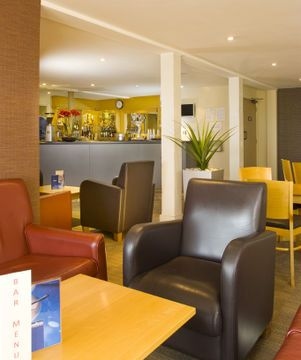 โรงแรมเมอร์เคียว แฮตฟิลด์ โอ๊ค (Mercure Hatfield Oak Hotel)3