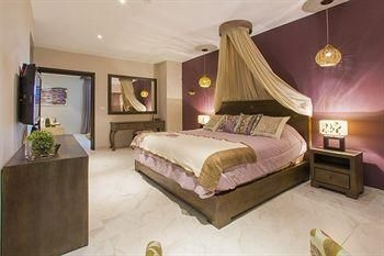Soho Playa Hotel4