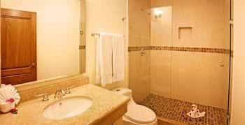 Marina Park Plaza Huatulco Condohotel