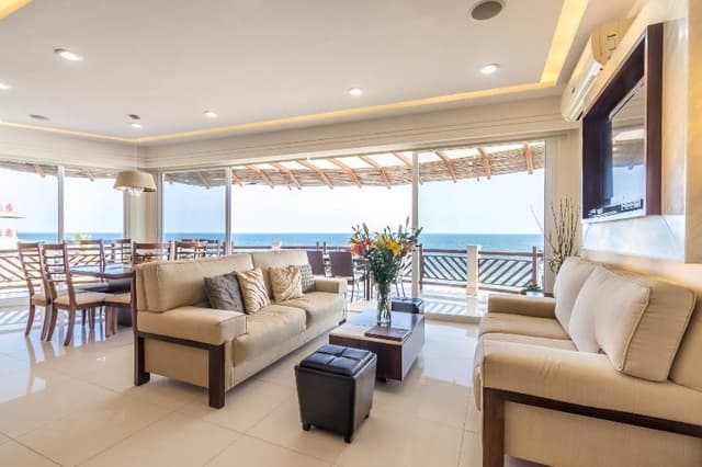 SUITE FOUR BEDROOMS
