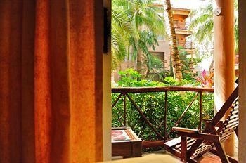 El Tukan Hotel & Beach Club2