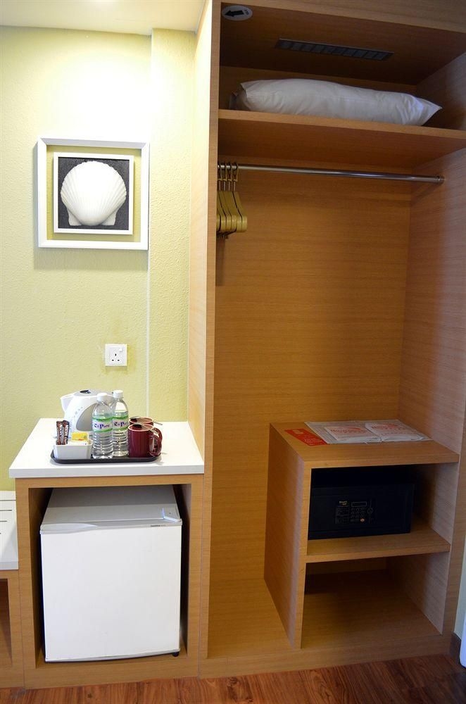 โรงแรม เซ็นทรัล ซีวิว ปีนัง แอท บีชฟรอนต์ (Hotel Sentral Seaview Penang)0