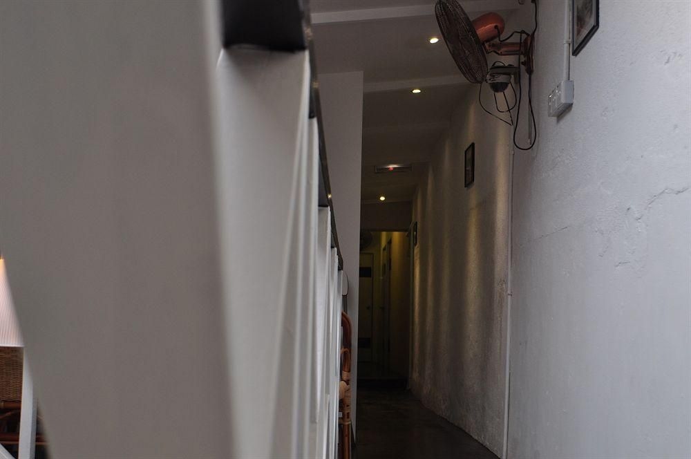 The Santo Inn1