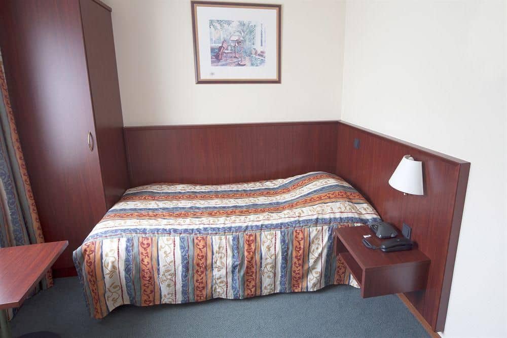 FLETCHER HOTEL VELDENBOS FLETCHER HOTEL VELDENBOS