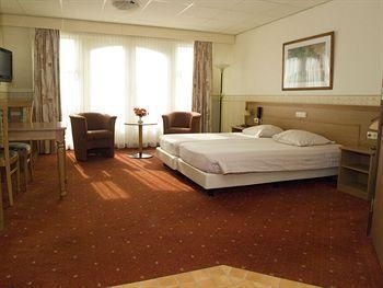 SuyderSee Hotel4