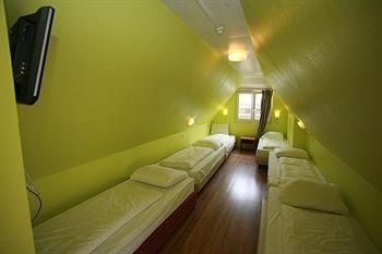 The Orange Tulip Hotel4