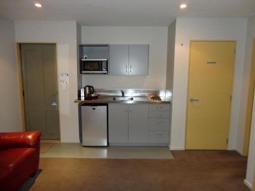 Superior One-Bedroom Apartment