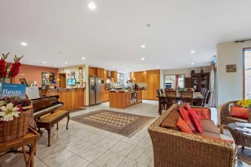 The Classic Villa2