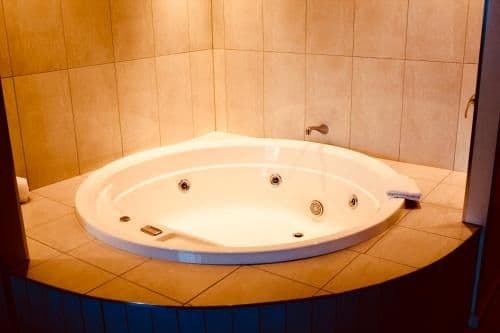 Ocean View Premium Suite with Spa Bath