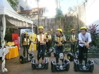 White Knight Hotel Intramuros0
