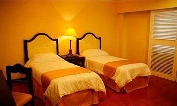 White Knight Hotel Intramuros2