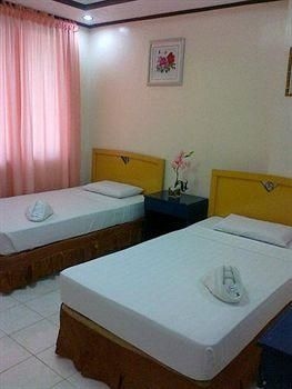 Ardent Suites Hotel and Spa Inc.3