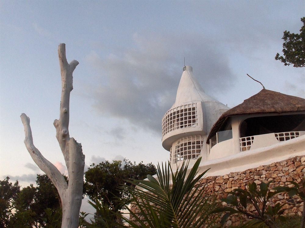 Al Faro Cosmio Hotel0