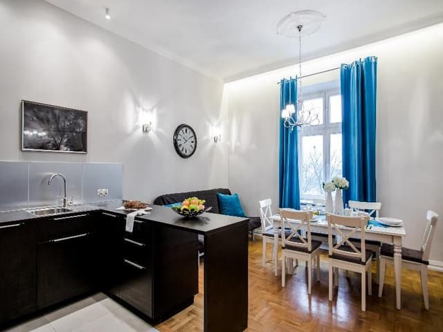 APARTMENT CAPACITY 6 TWO BEDROOMS