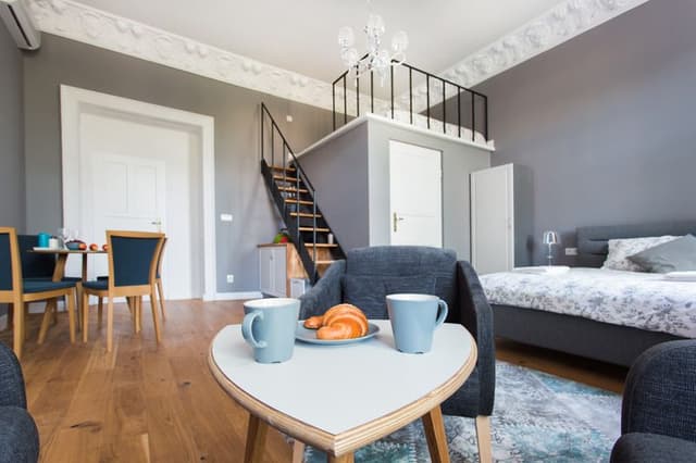 APARTMENT SUPERIOR