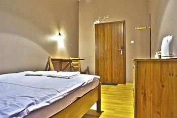 Nathans Villa Hostel Warsaw4