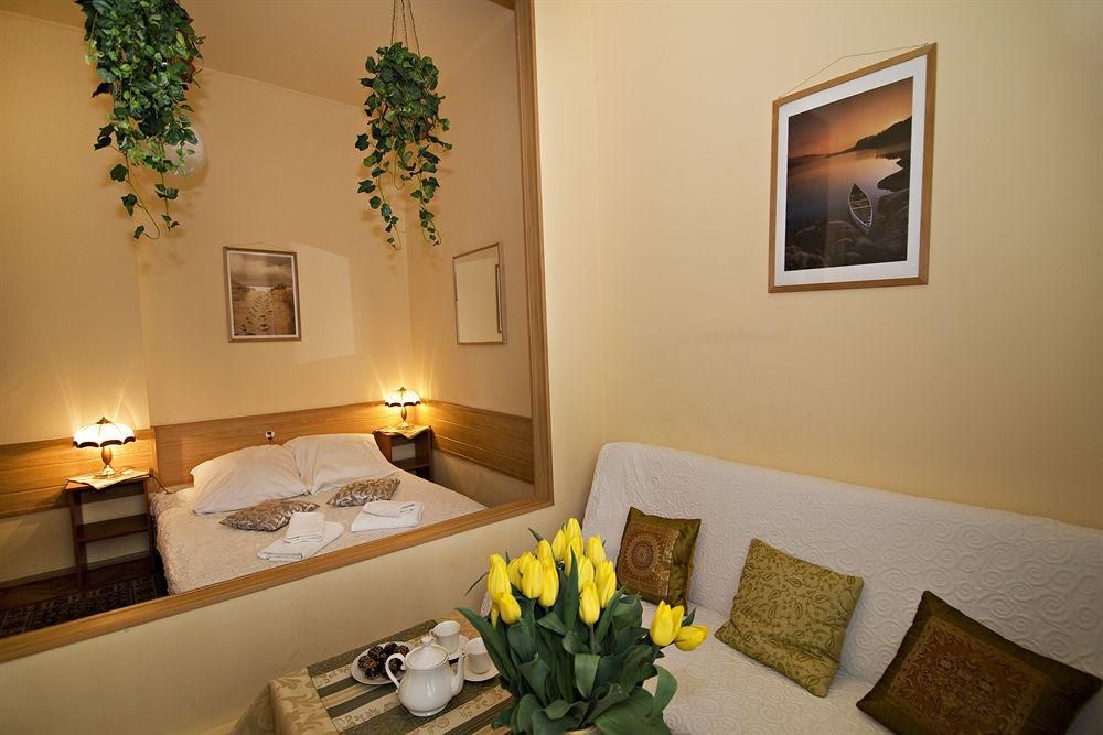 Unikat Guest Rooms2