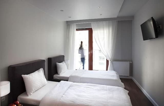 STUDIO TWO BEDS