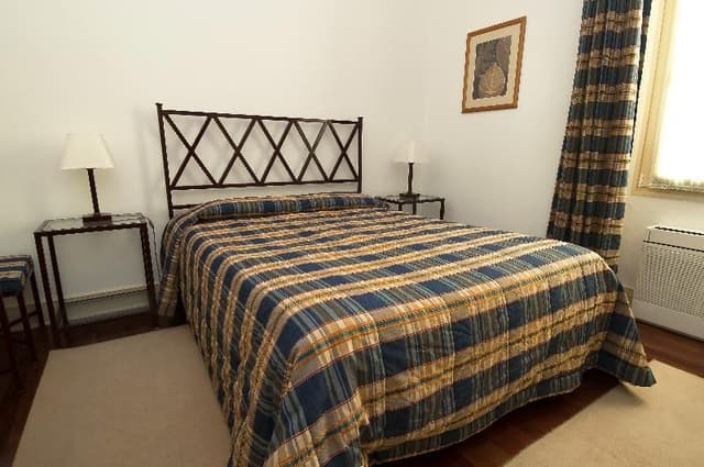 APARTMENT ONE BEDROOM