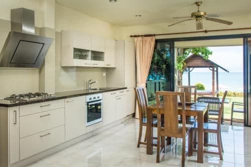 Villa - Beach Front