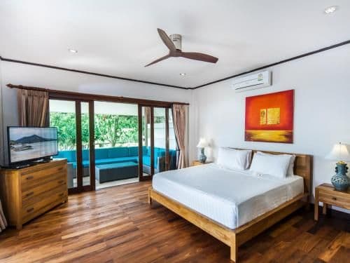 Villa with Sea View