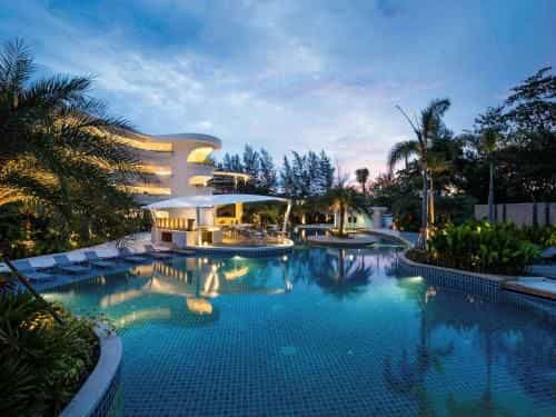 Holiday Inn Resort Phuket Karon Beach Holiday Inn Resort Phuket Karon Beach