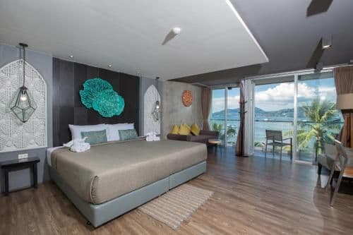 Deluxe Double Studio with Sea View and Bath
