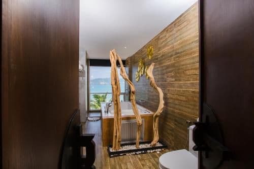 Deluxe Triple Studio with Sea View and Spa Bath