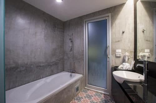 Deluxe Double Studio with Sea View and Bath