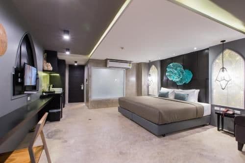 Deluxe Double Studio with Sea View and Bath