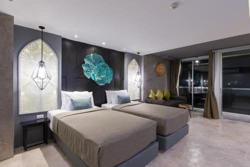 Deluxe Double Studio with Sea View and Bath