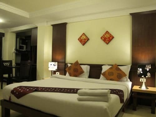 Corner Double Room