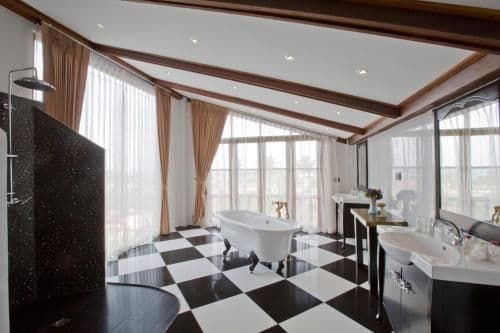 Four-Bedroom Villa with Private Pool and Free Round Trip Airport Transfer